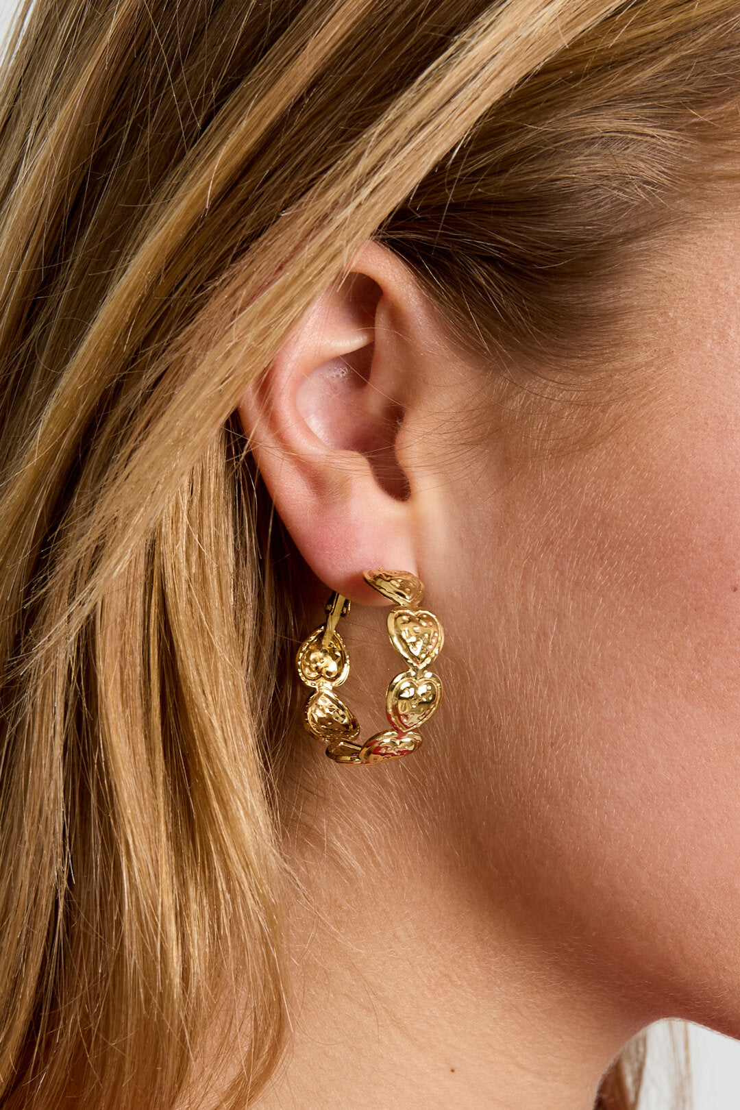 Heart hoop earrings