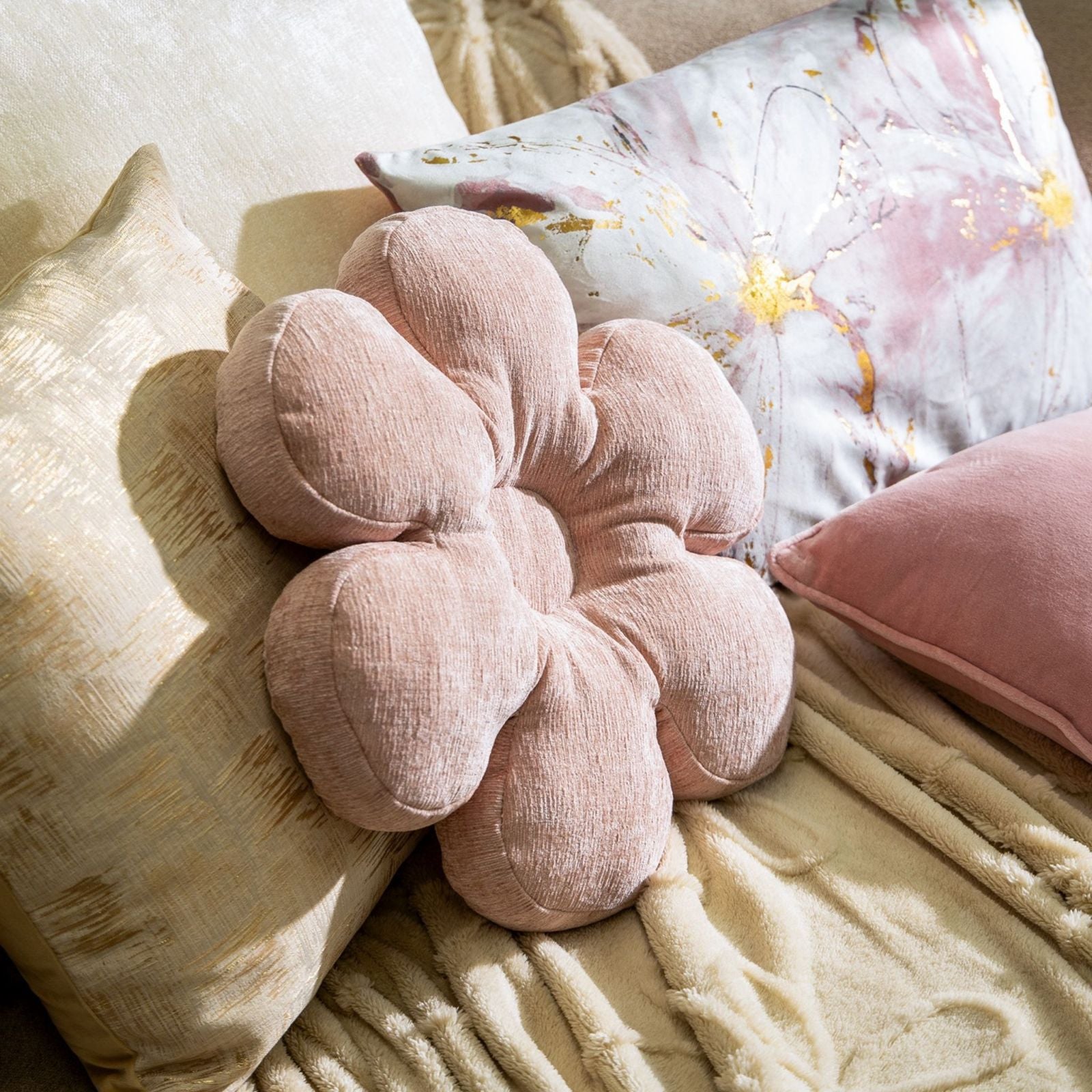Sierkussen Bloom | Ø 43 cm | Rose tan