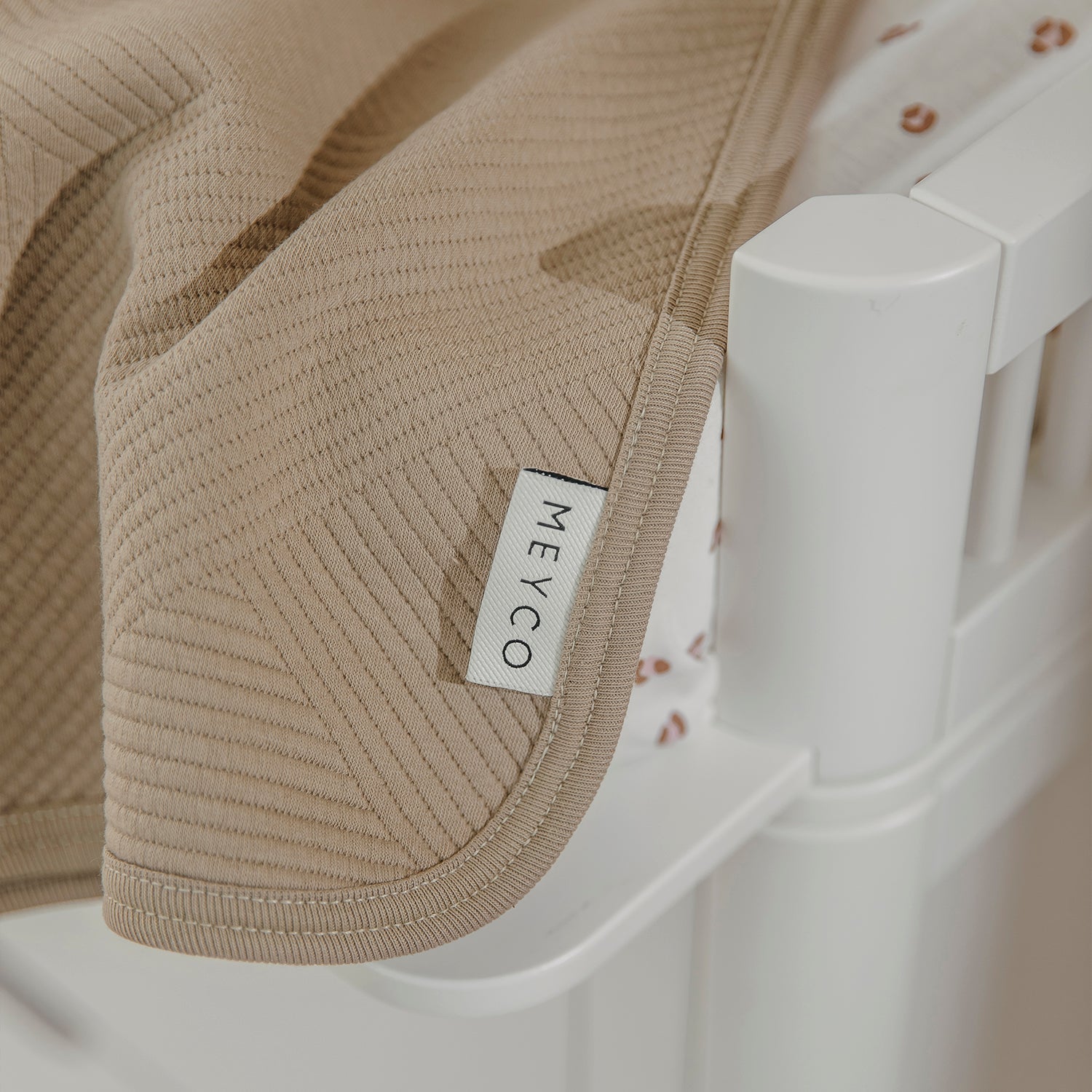 Wiegdeken | Gebreid jacquard | Pure taupe