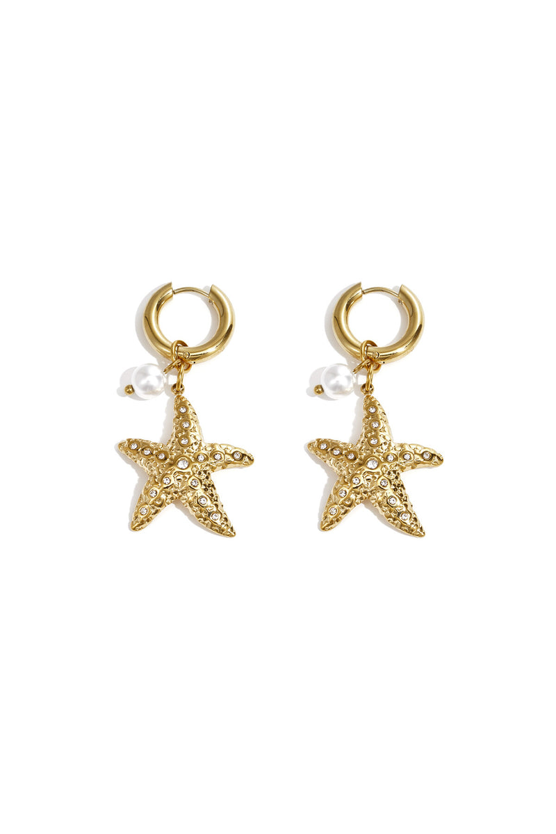 Earrings with starfish and pearl
