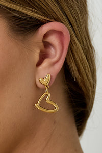 Earrings hanging hearts full and empty