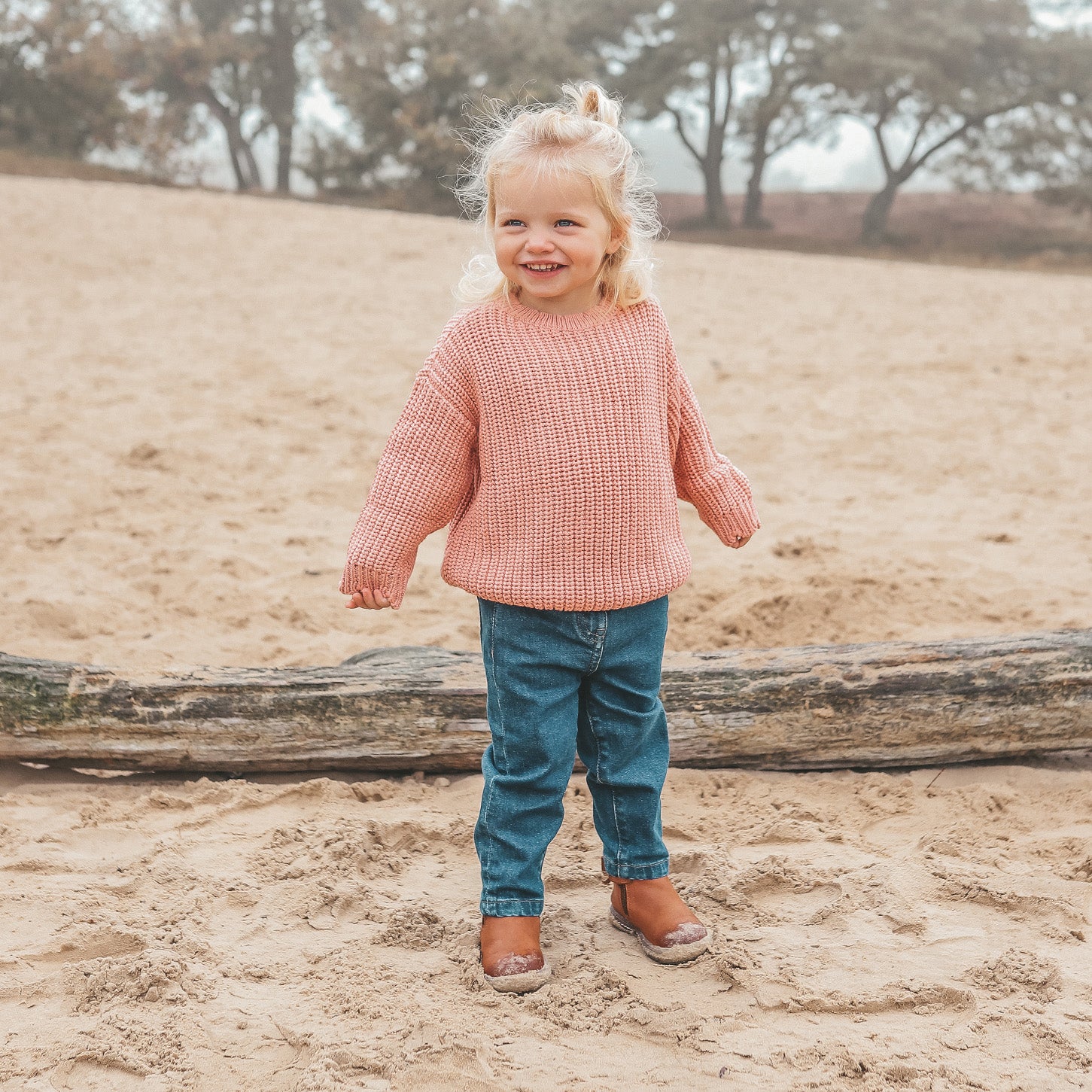 Sweater | Chunky scallop knit | Rose dawn