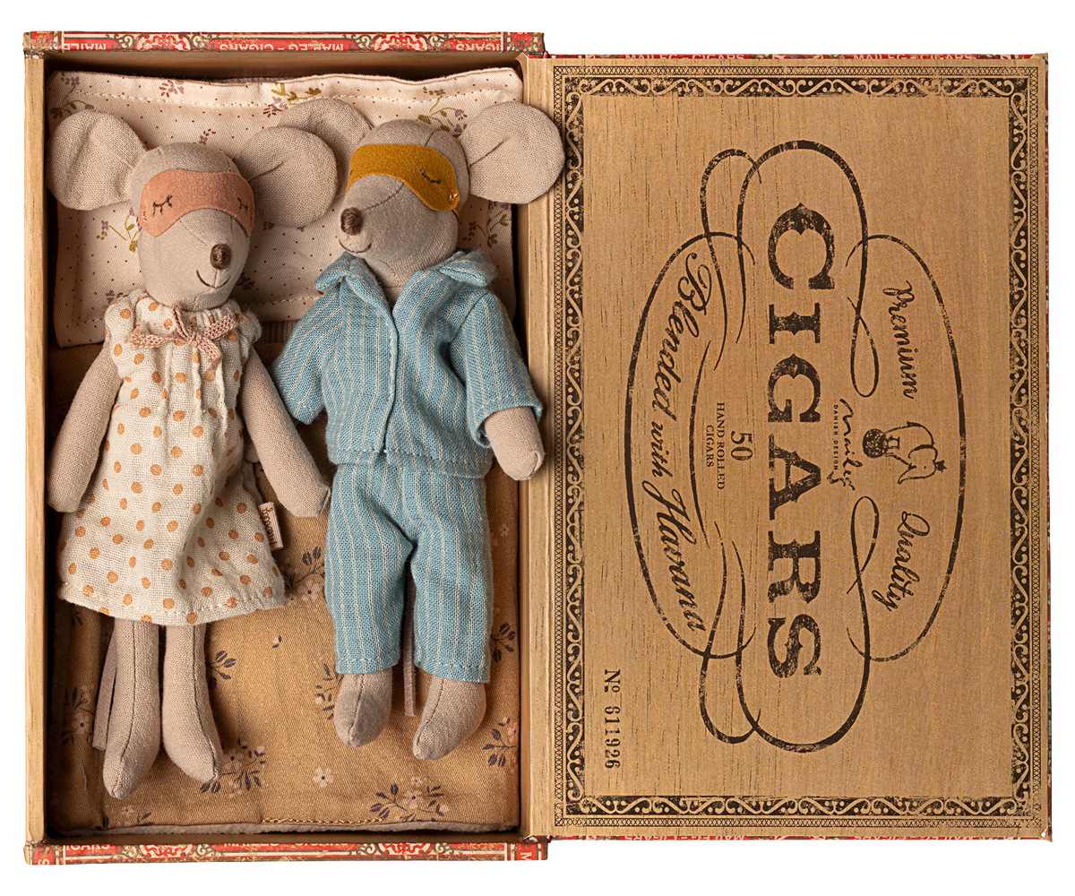 Maileg | Mum & dad mice in cigarbox