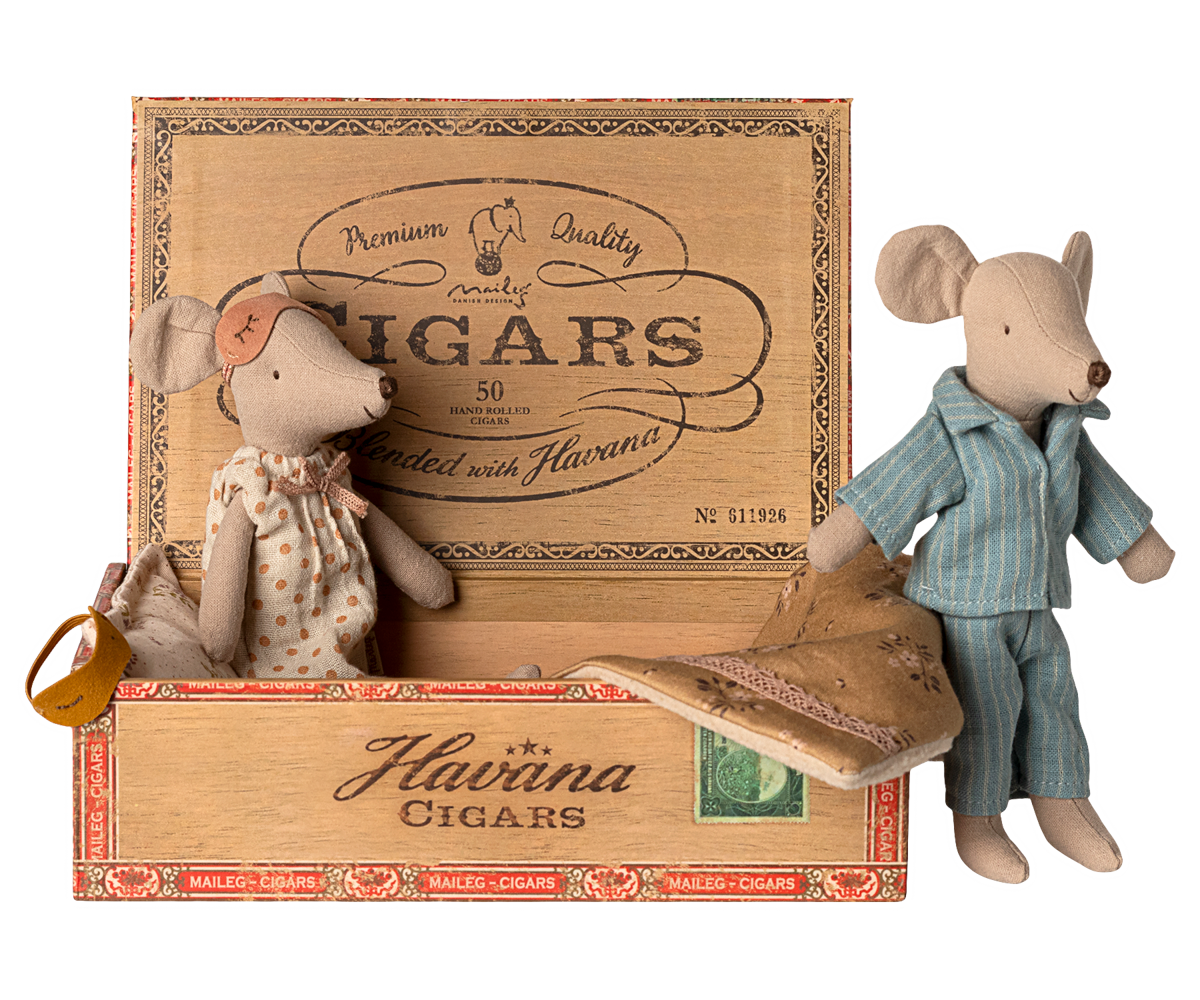 Maileg | Mum & dad mice in cigarbox