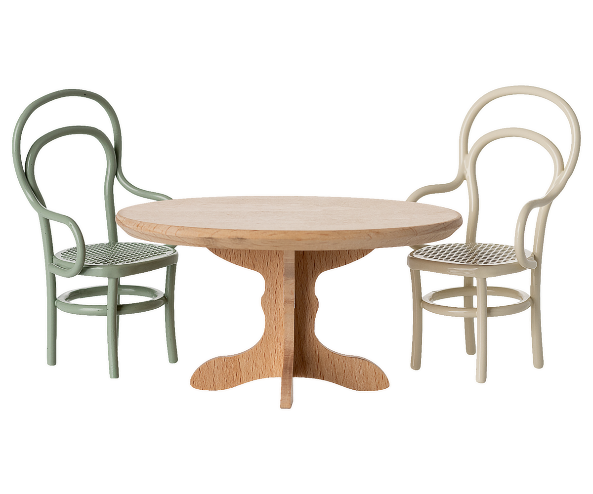Maileg | Oval dining table | Mouse | Nature