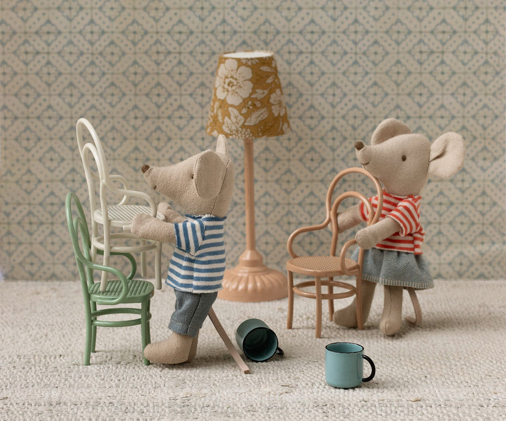 Maileg | Vintage chair | Mouse | Dark powder