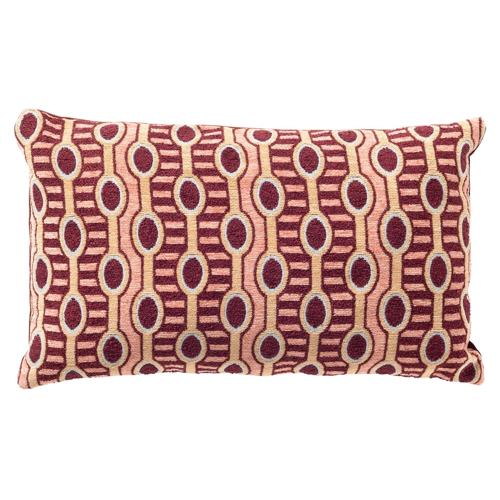 Pre-order | Sierkussen Liro | 30 x 50 cm | Maroon banner