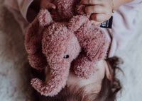 Pre-order | Knuffellampje | Olifantje George | Roze
