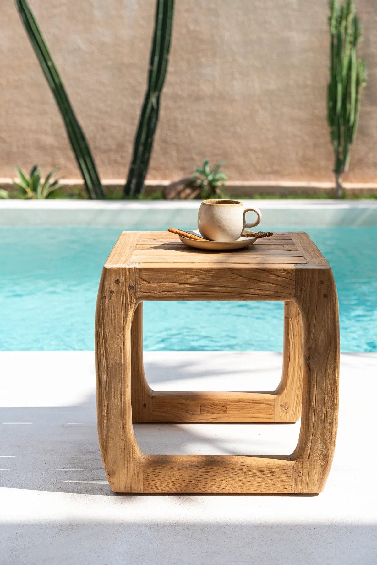 Mok Cascais | Middel