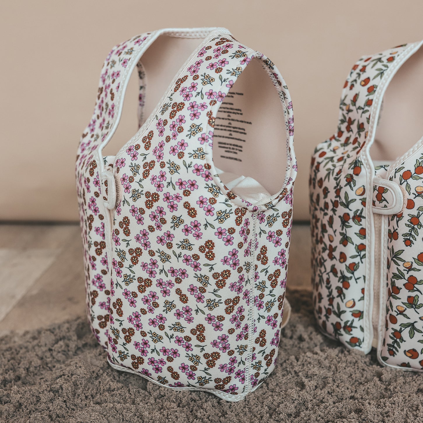 Salted Stories | Zwemvest voor meisjes | Sparkly flowers