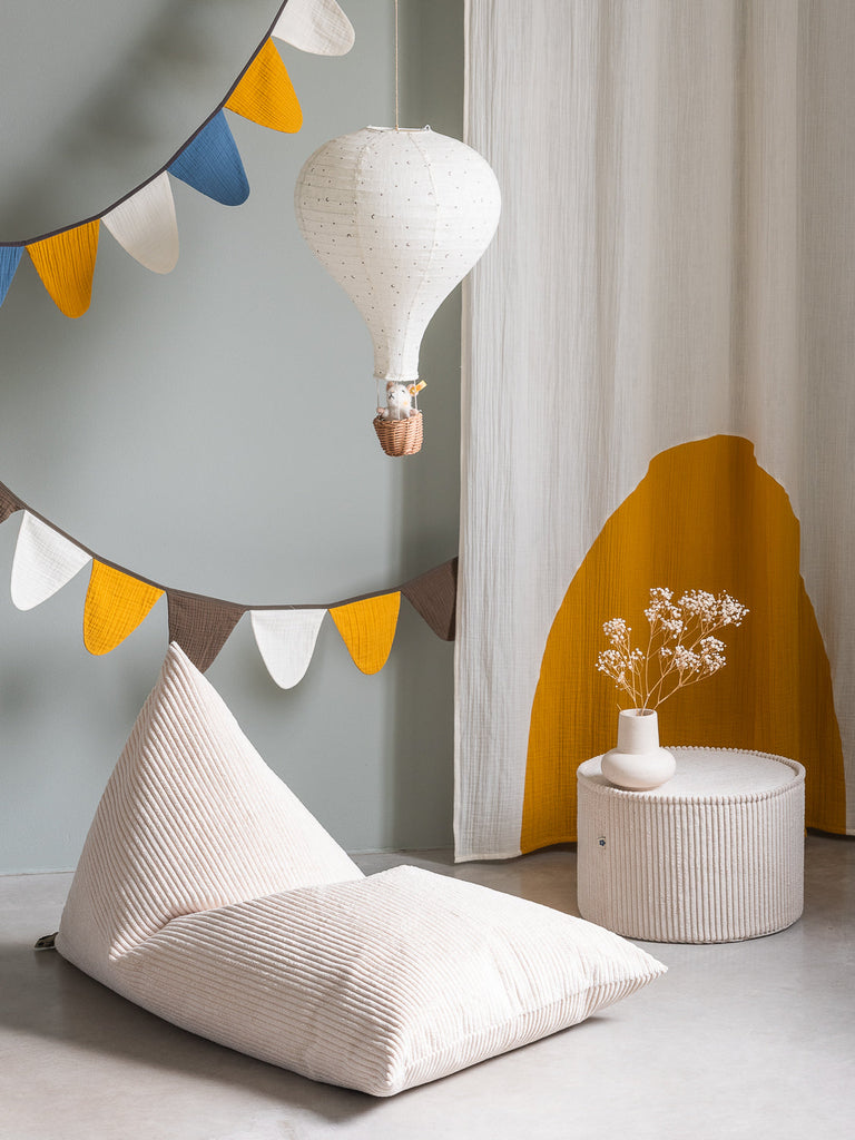 Sfeerbeeld van de Wigiwama zitzak in een kinderkamer