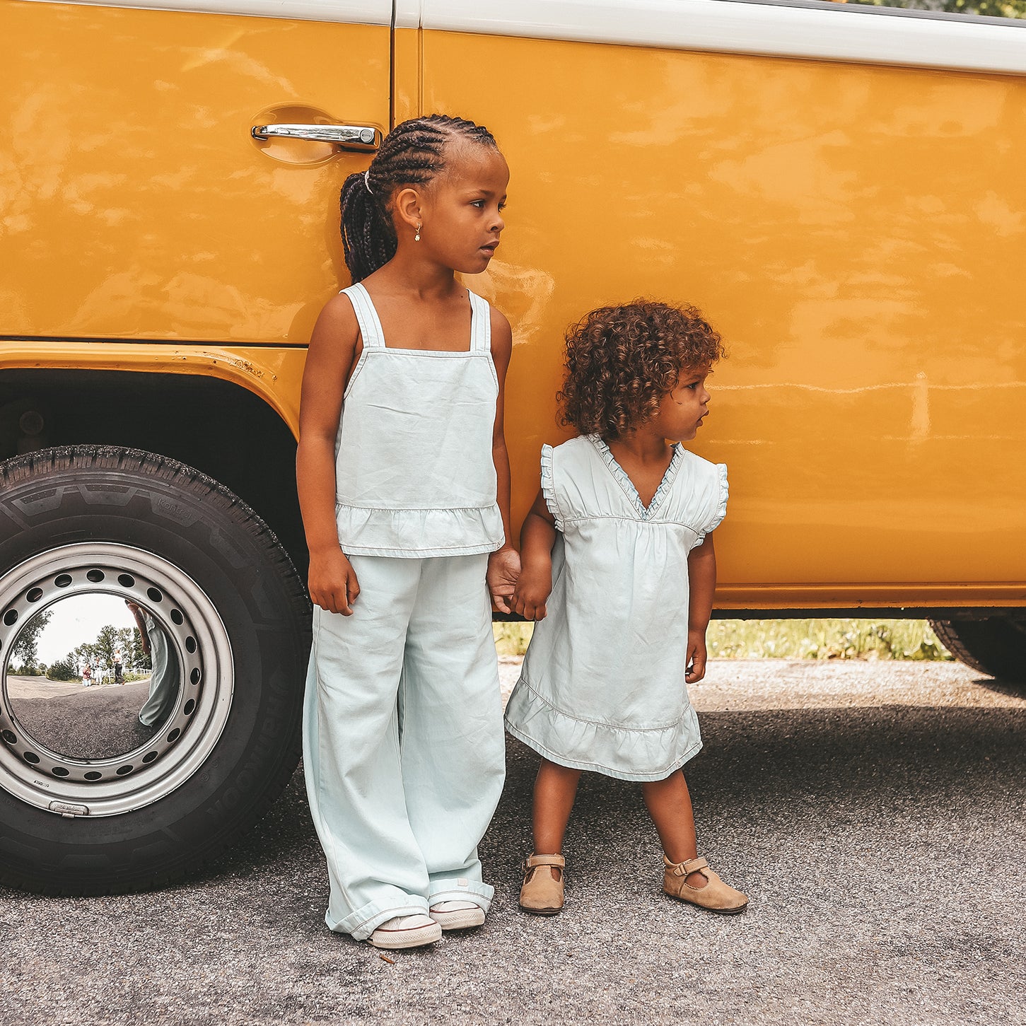 Chambray | Ruffle dress | Sunlit blue