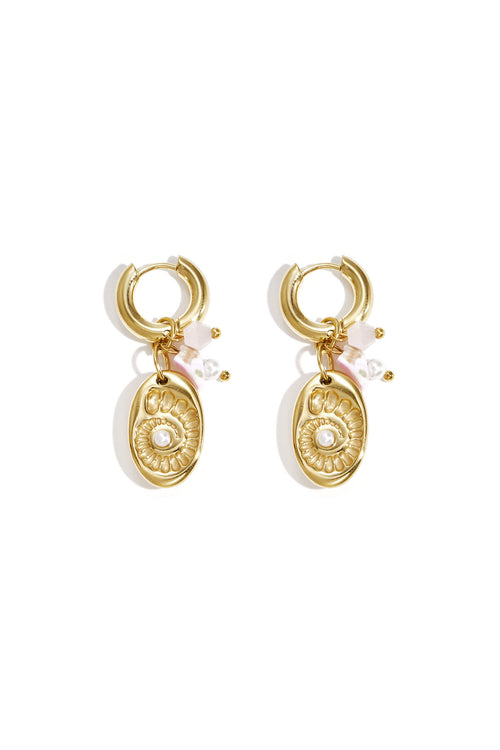 Earrings with beads and shell charm