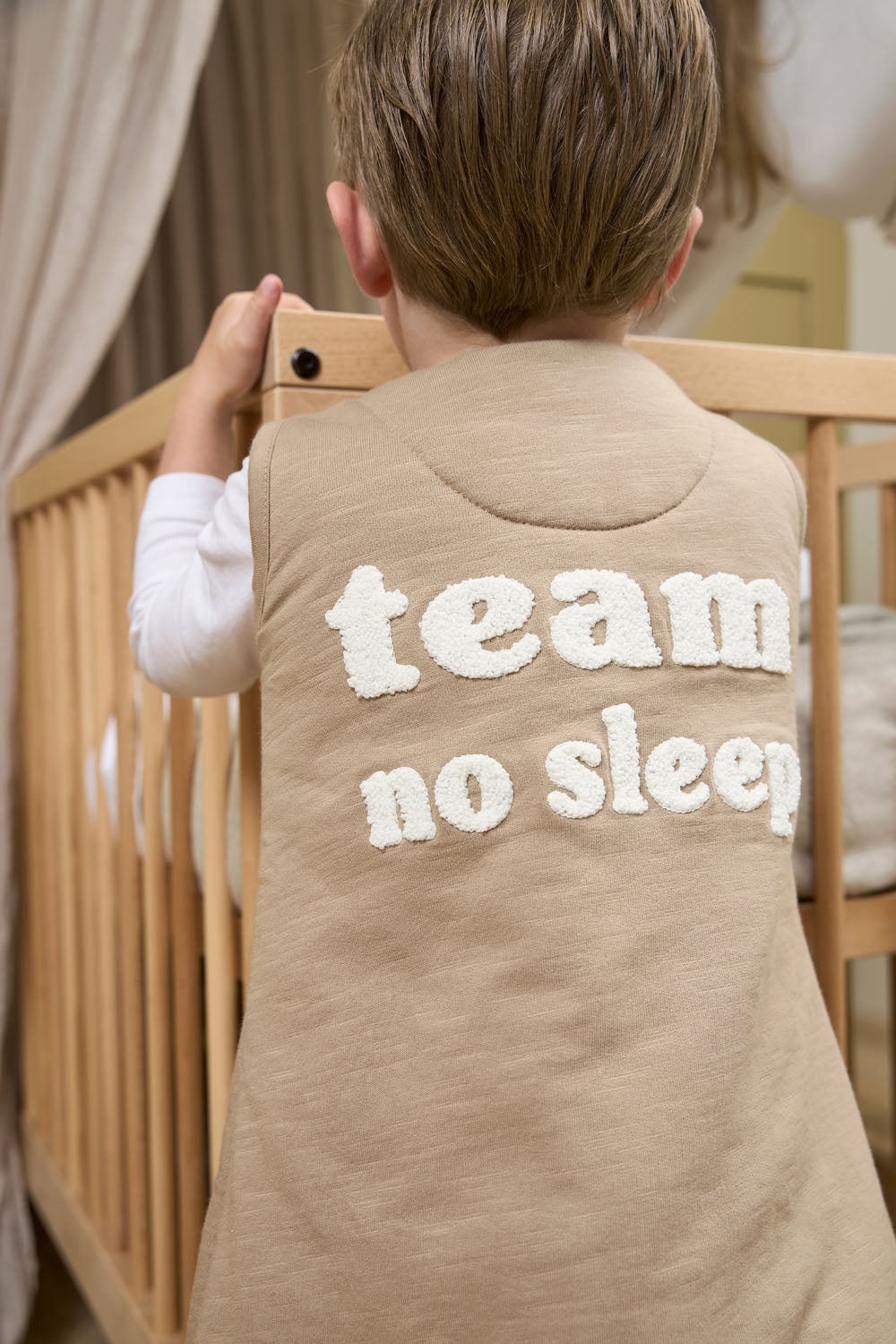 Jumper Team No Sleep | Diverse maten | Taupe