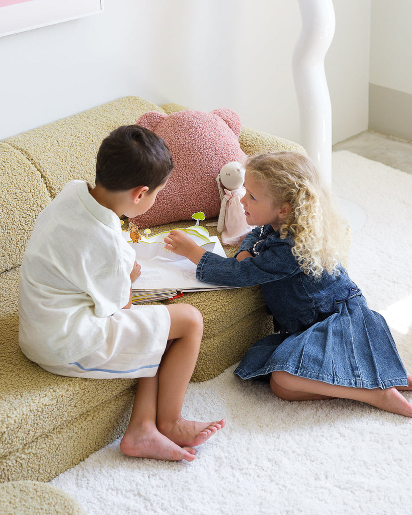Kinder loungebank & speelset | 9-delig | Lichtgroene teddystof