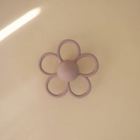 Pre-order | Rammelaar & bijtring | Daisy | Soft lilac