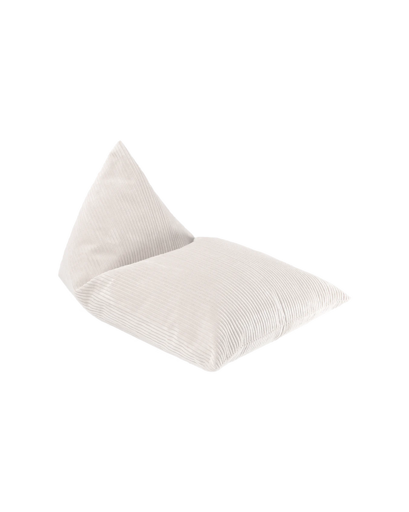 Witte zitzak om lekker te chillen, lezen, hangen, tv kijken en nog heel veel meer. Ook perfect voor de kinderkamer!