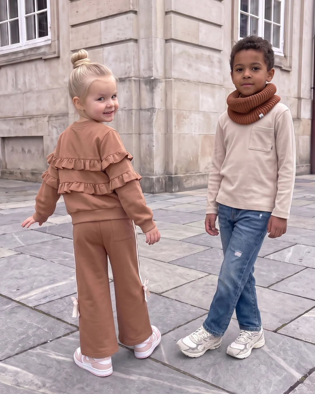 Meisjes sweater | Ruffle | Thrush
